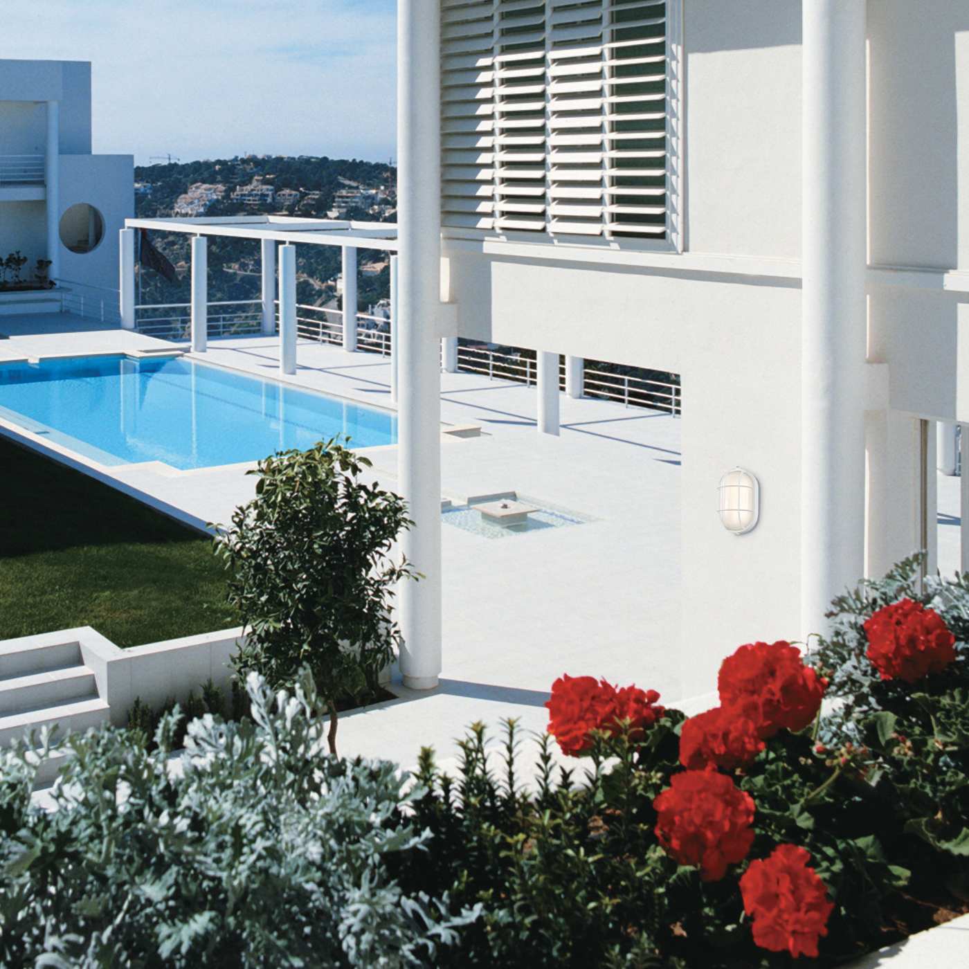 LED OVAL BULK HEAD - 62-1390