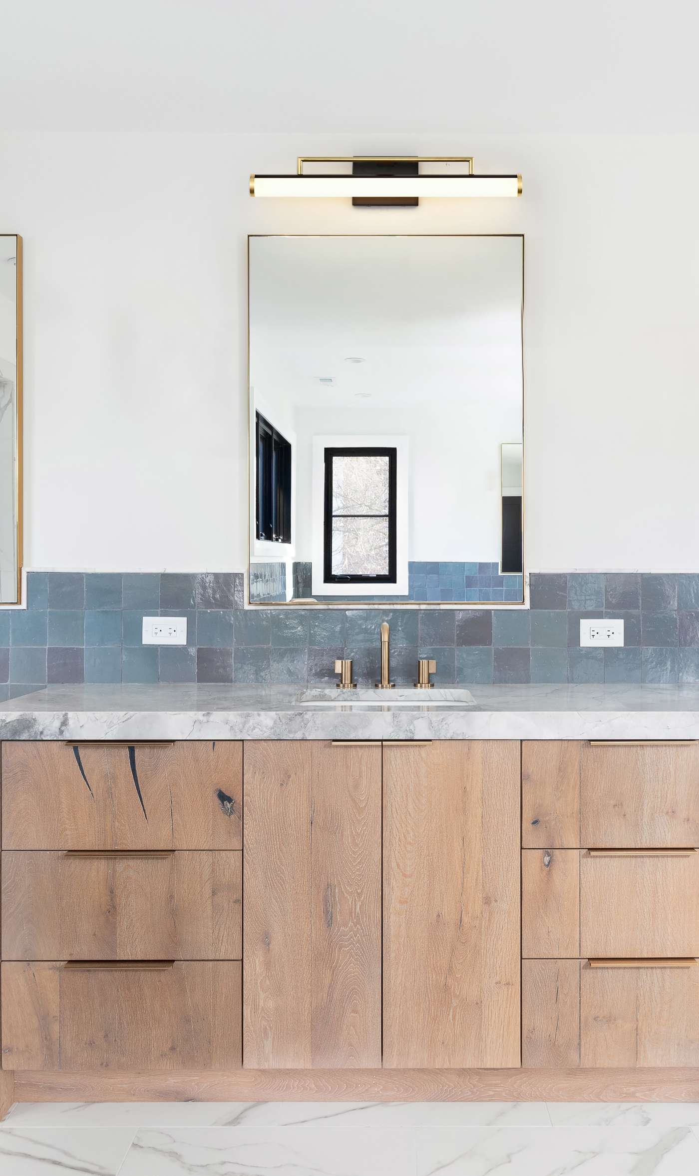 SOLANO LED MEDIUM VANITY - 62-1538