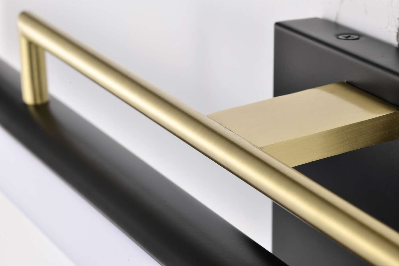 SOLANO LED LARGE VANITY - 62-1539