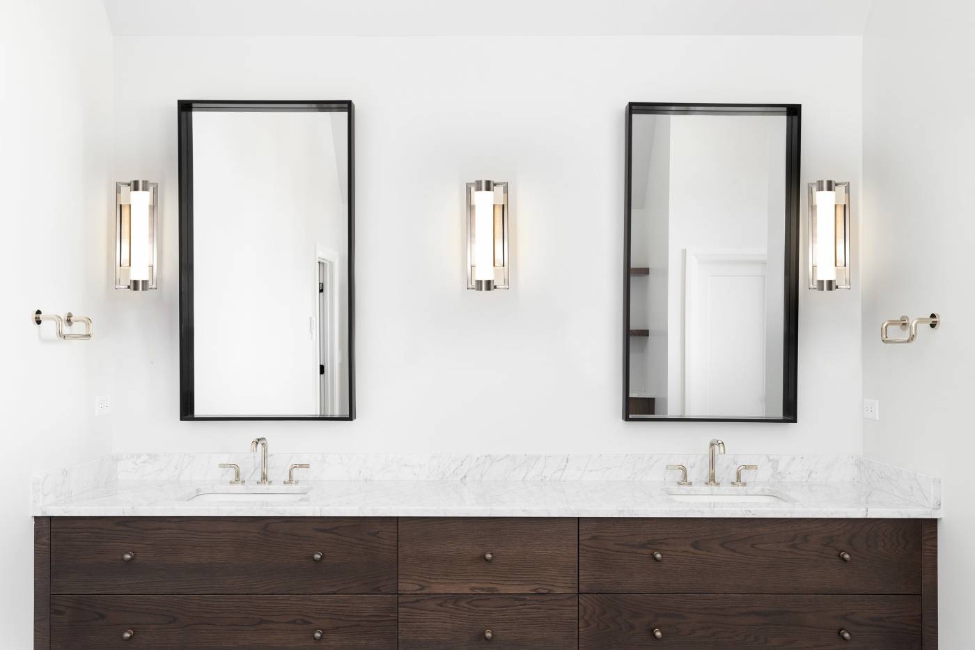 CANAL LED SMALL VANITY - 62-1541