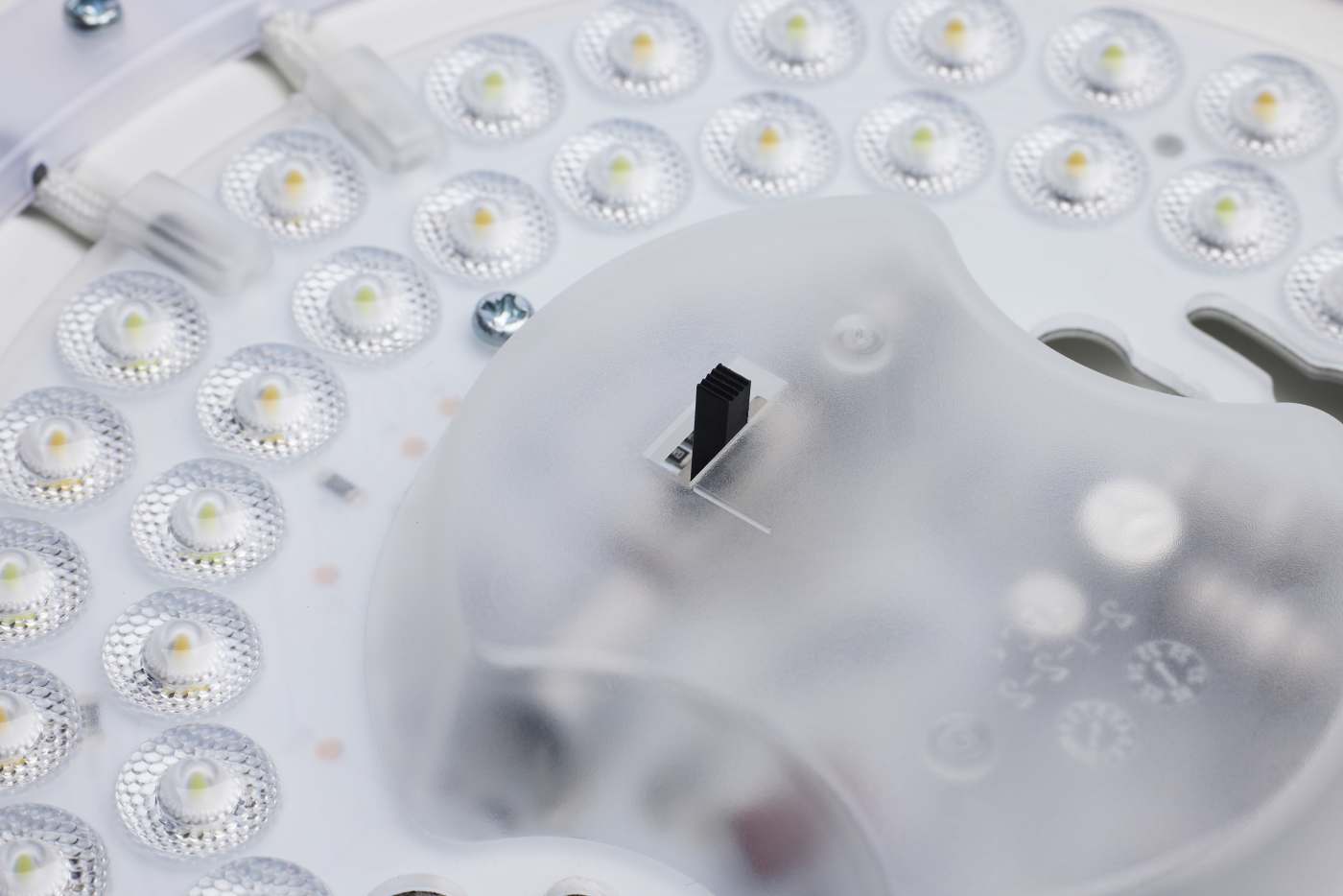 11" SURFACE MOUNT W/NIGHTLIGHT - 62-1690