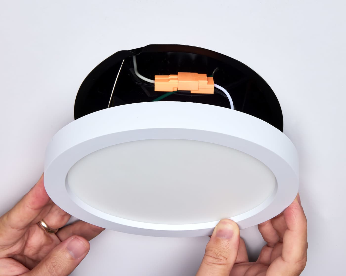 LED 7" ROUND SURFACE MOUNT 16W - 62-1752