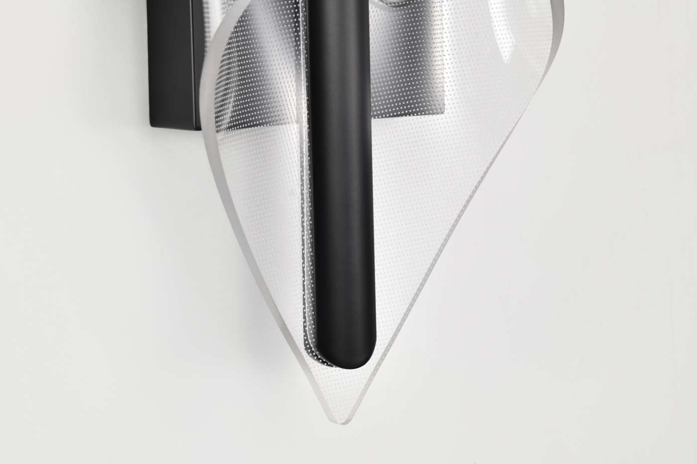 GENEVA 18" LED SM WALL SCONCE - 62-2021