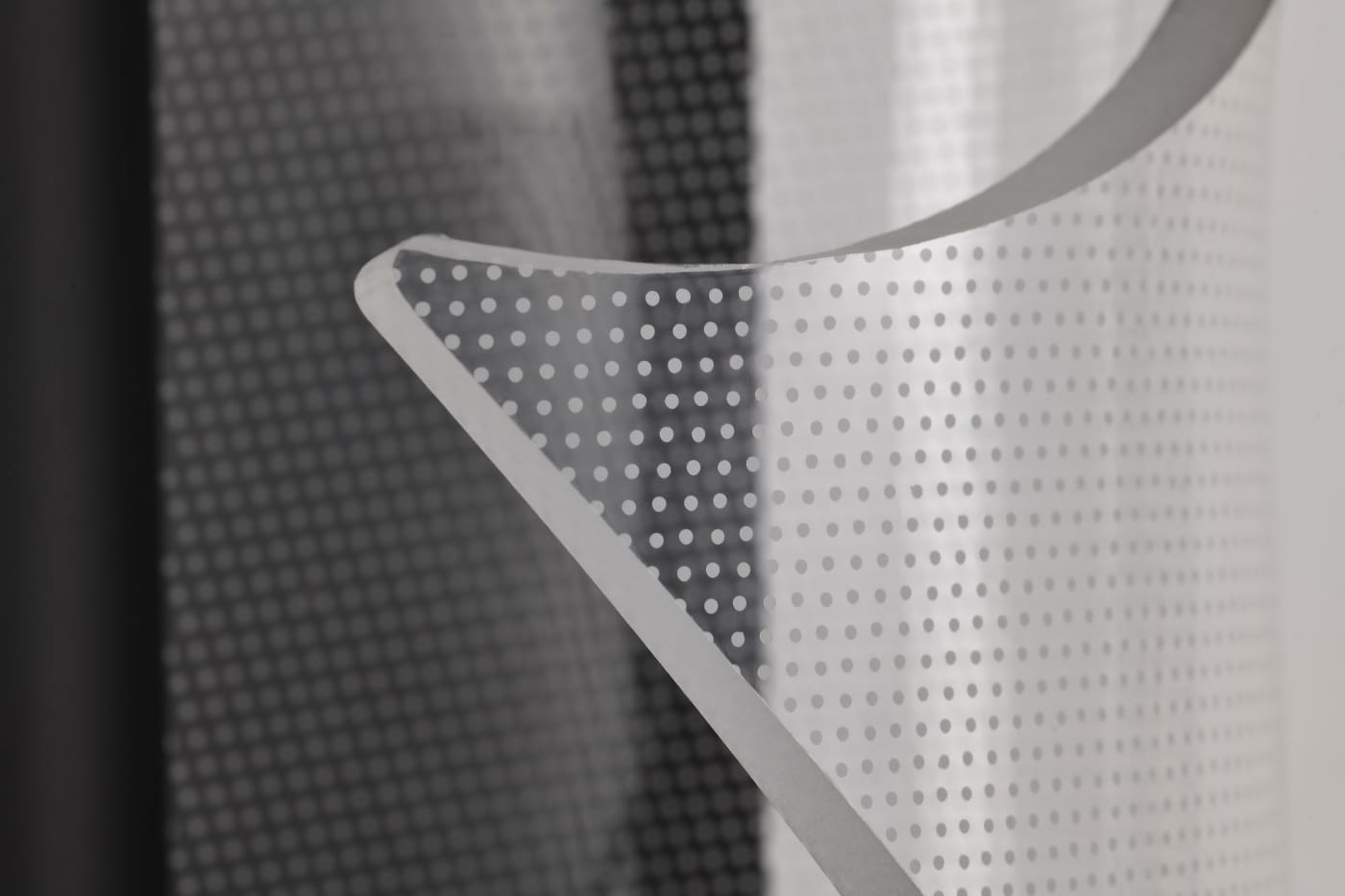 GENEVA 18" LED SM WALL SCONCE - 62-2021