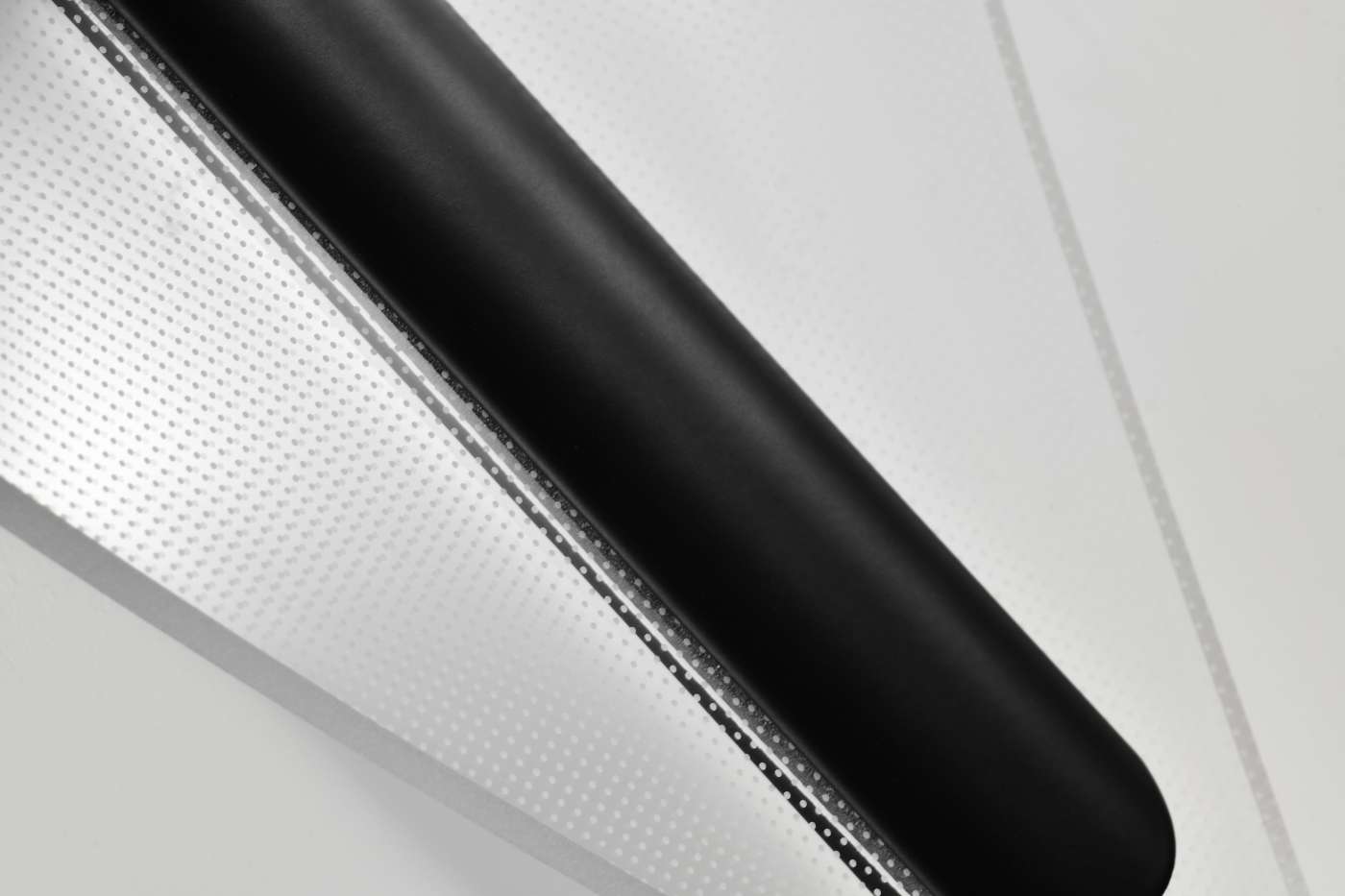 GENEVA 24" LED LG WALL SCONCE - 62-2022