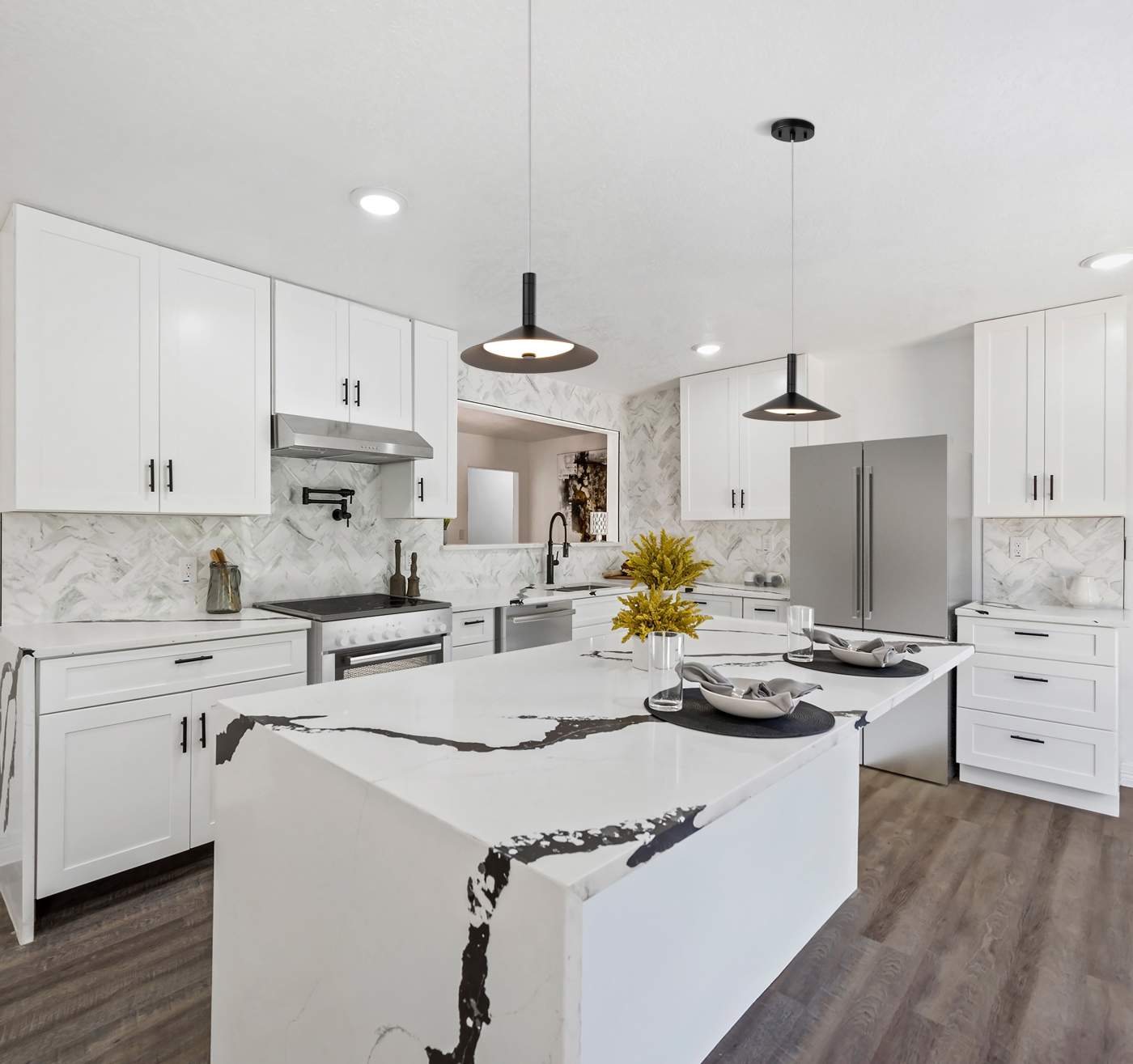 CORRINE 10" LED PENDANT - 62-2071