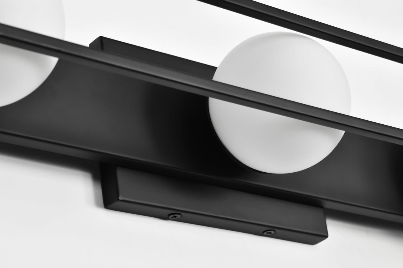 JENKINS 24" LED 3 LIGHT VANITY - 62-2243