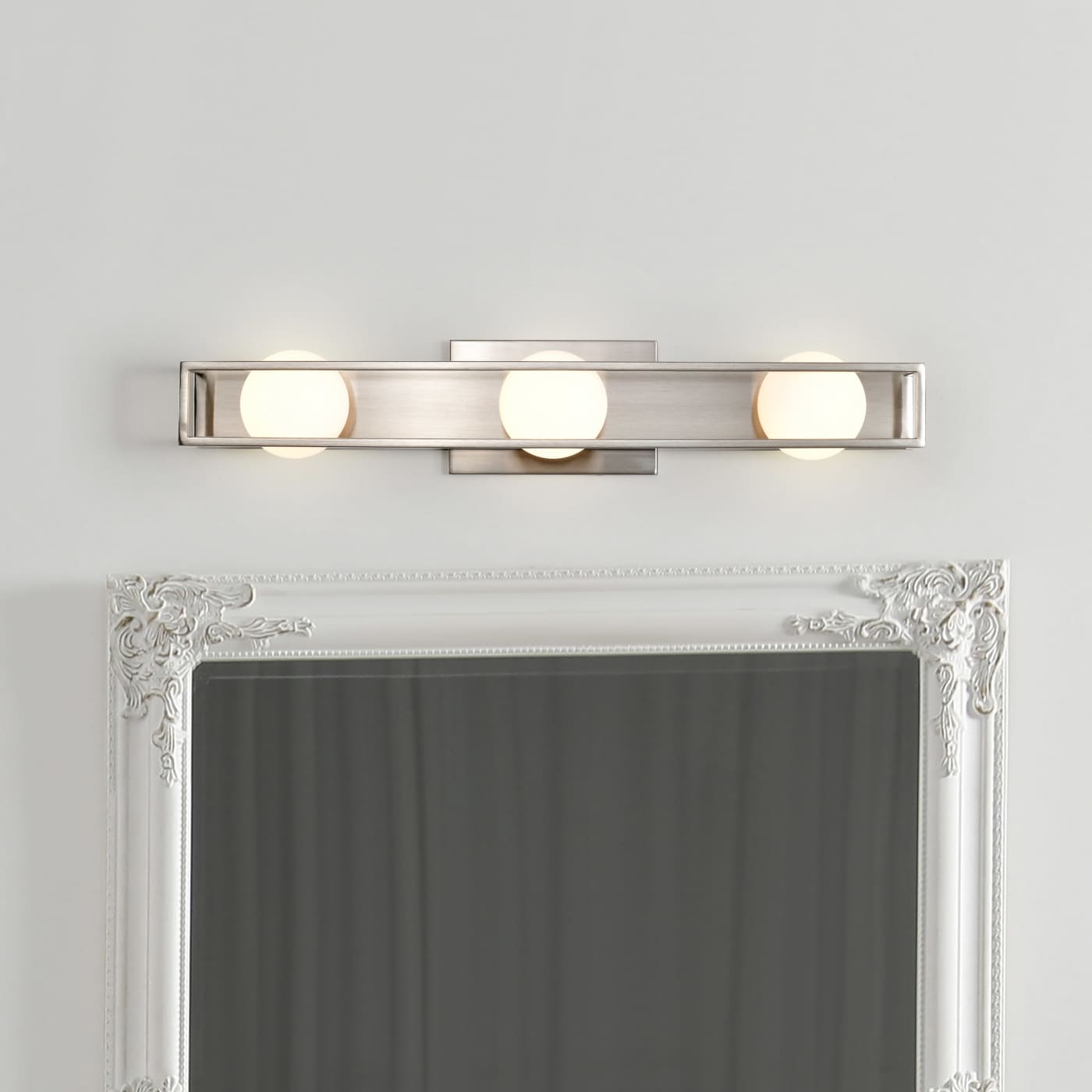 JENKINS 24" LED 3 LIGHT VANITY - 62-2253