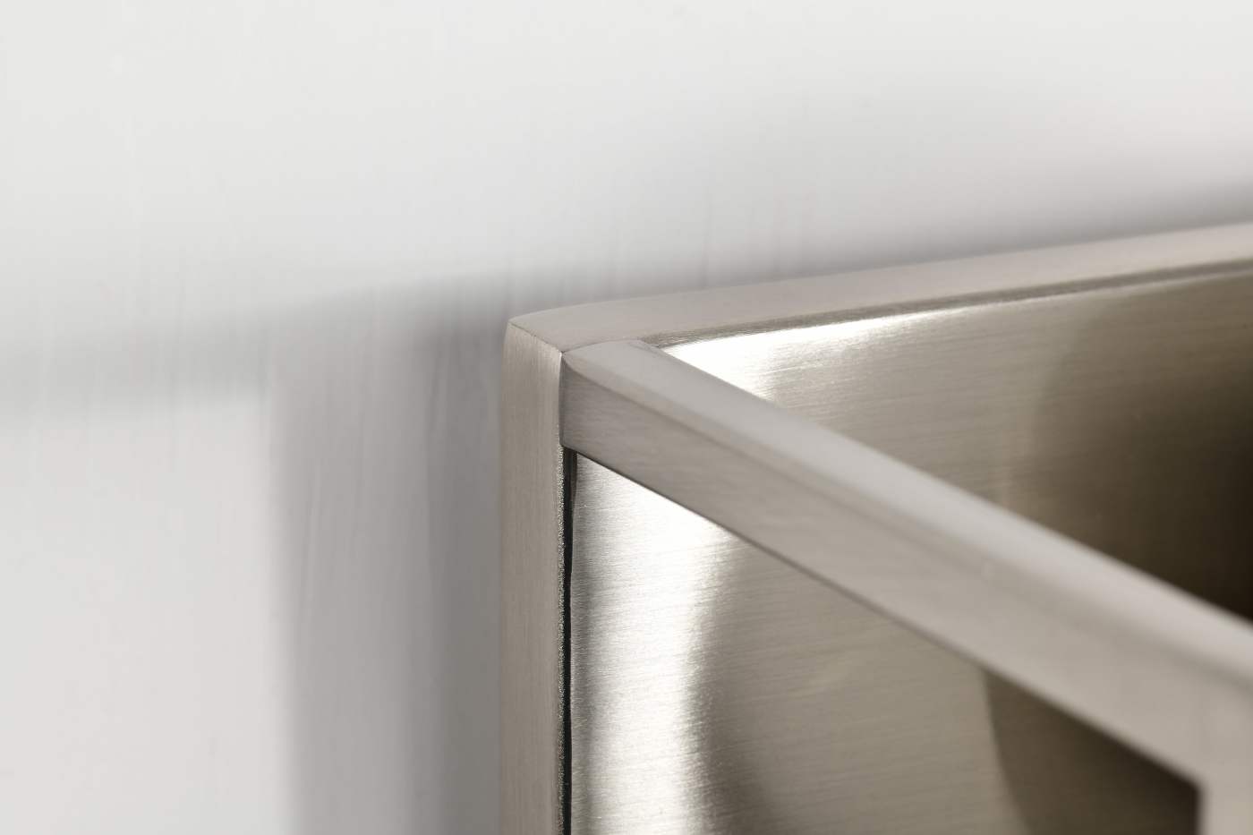 JENKINS 32" LED 4 LIGHT VANITY - 62-2254