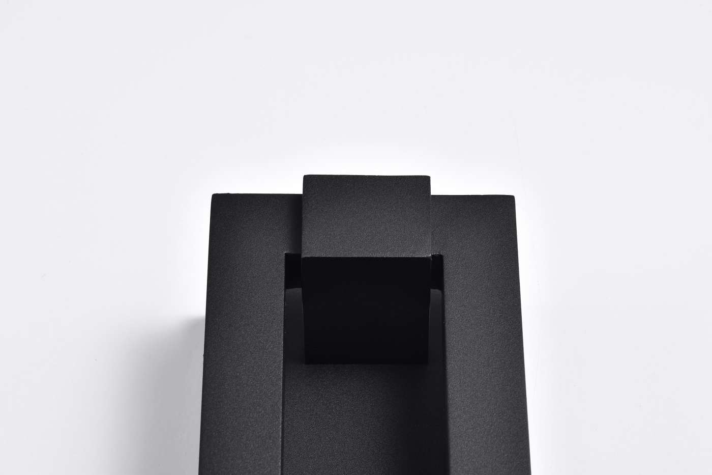 CREW 15" LED OUTDOOR SCONCE - 62-2301