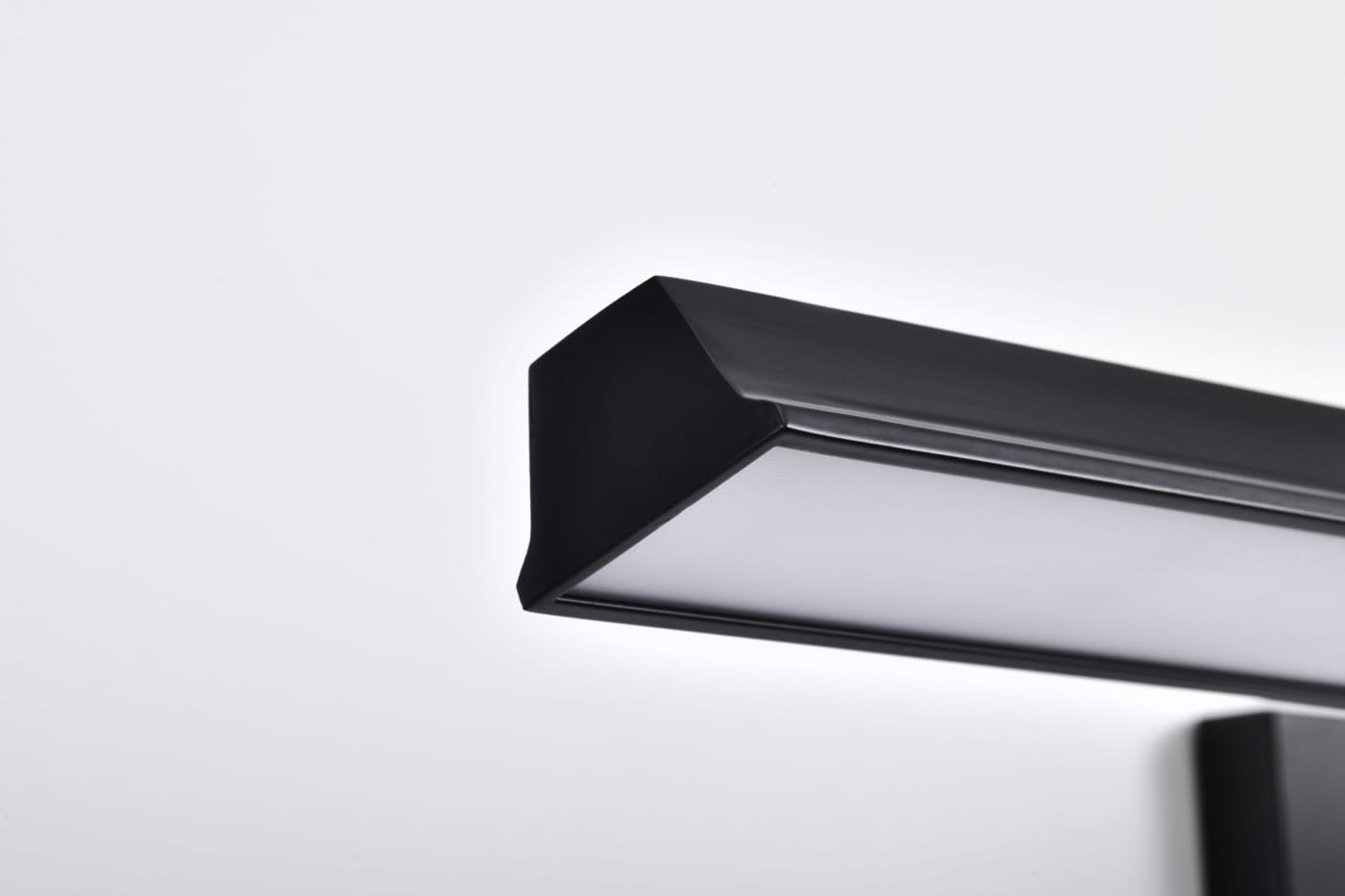 HAZEL 36" LED PICTURE LT 3 CCT - 62-2330