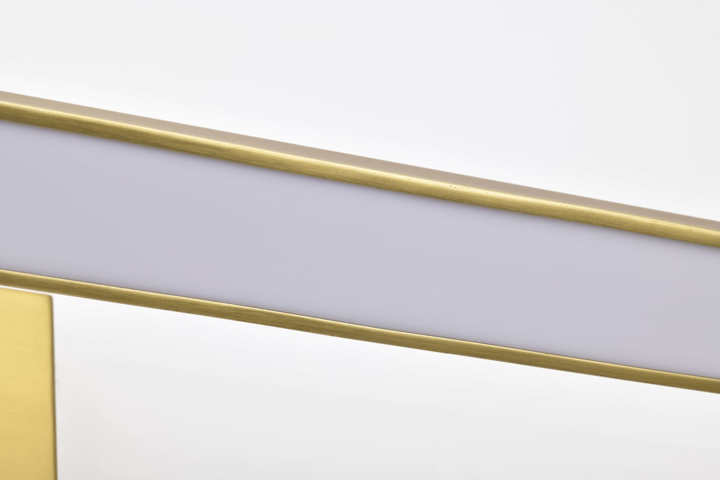 MILA 36" LED PICTURE LT 3 CCT - 62-2347