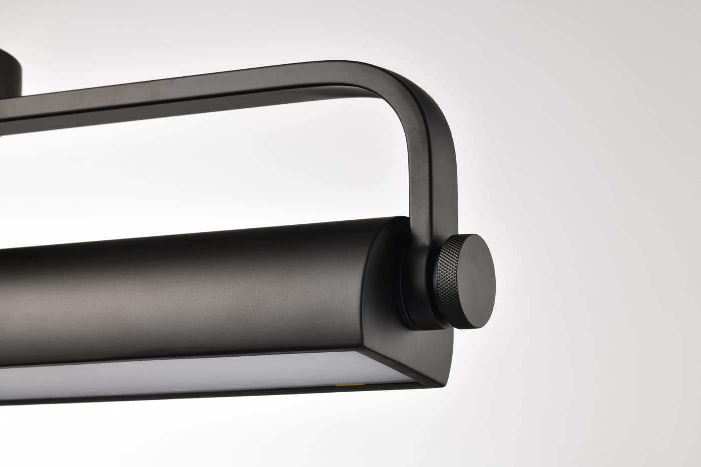 AUDEN 18" LED VANITY 3 CCT - 62-2350