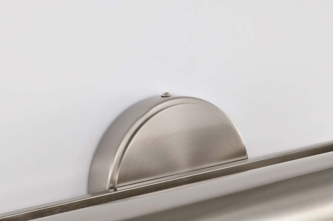 AUDEN 18" LED VANITY 3 CCT - 62-2351