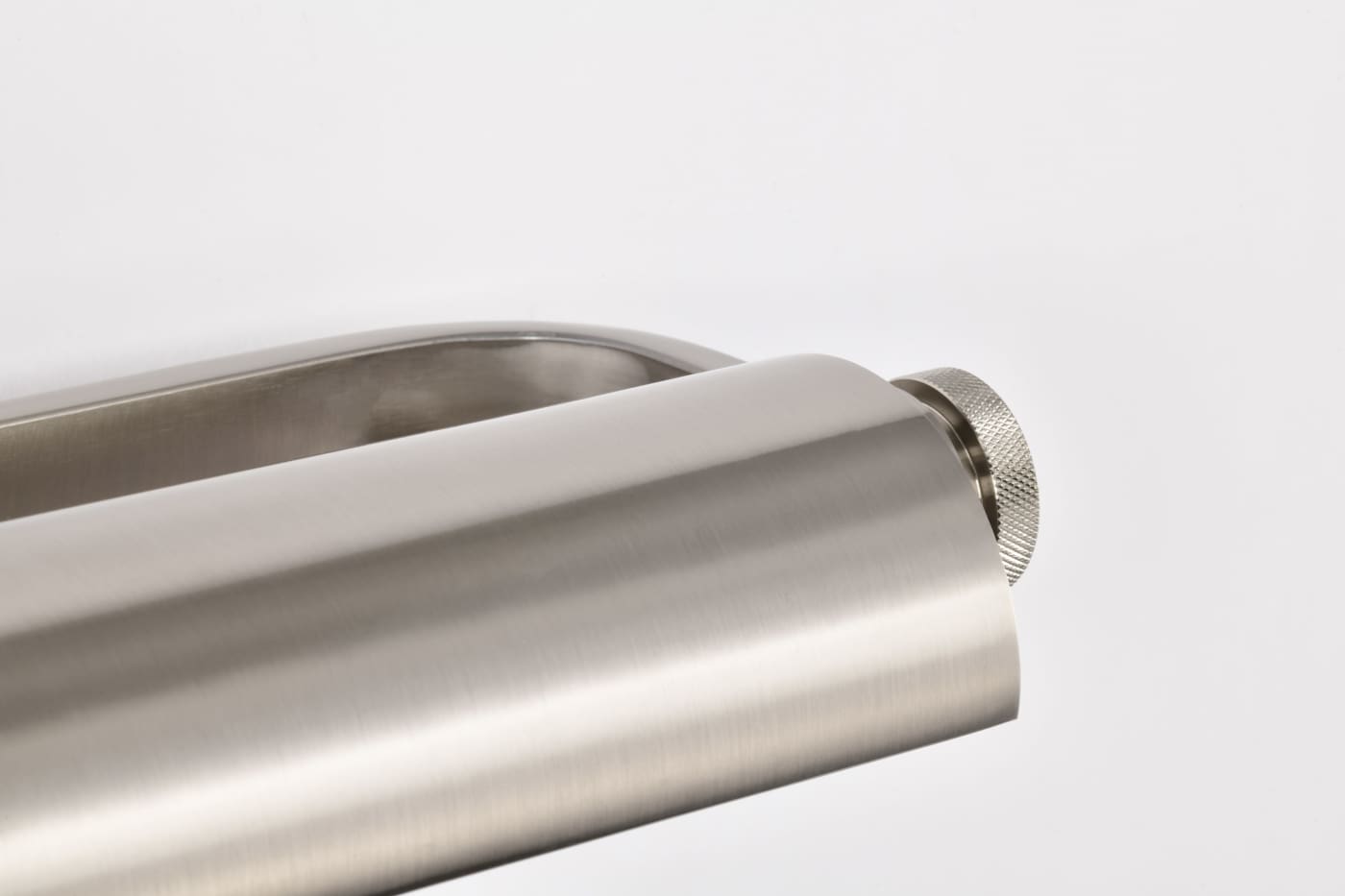 AUDEN 18" LED VANITY 3 CCT - 62-2351