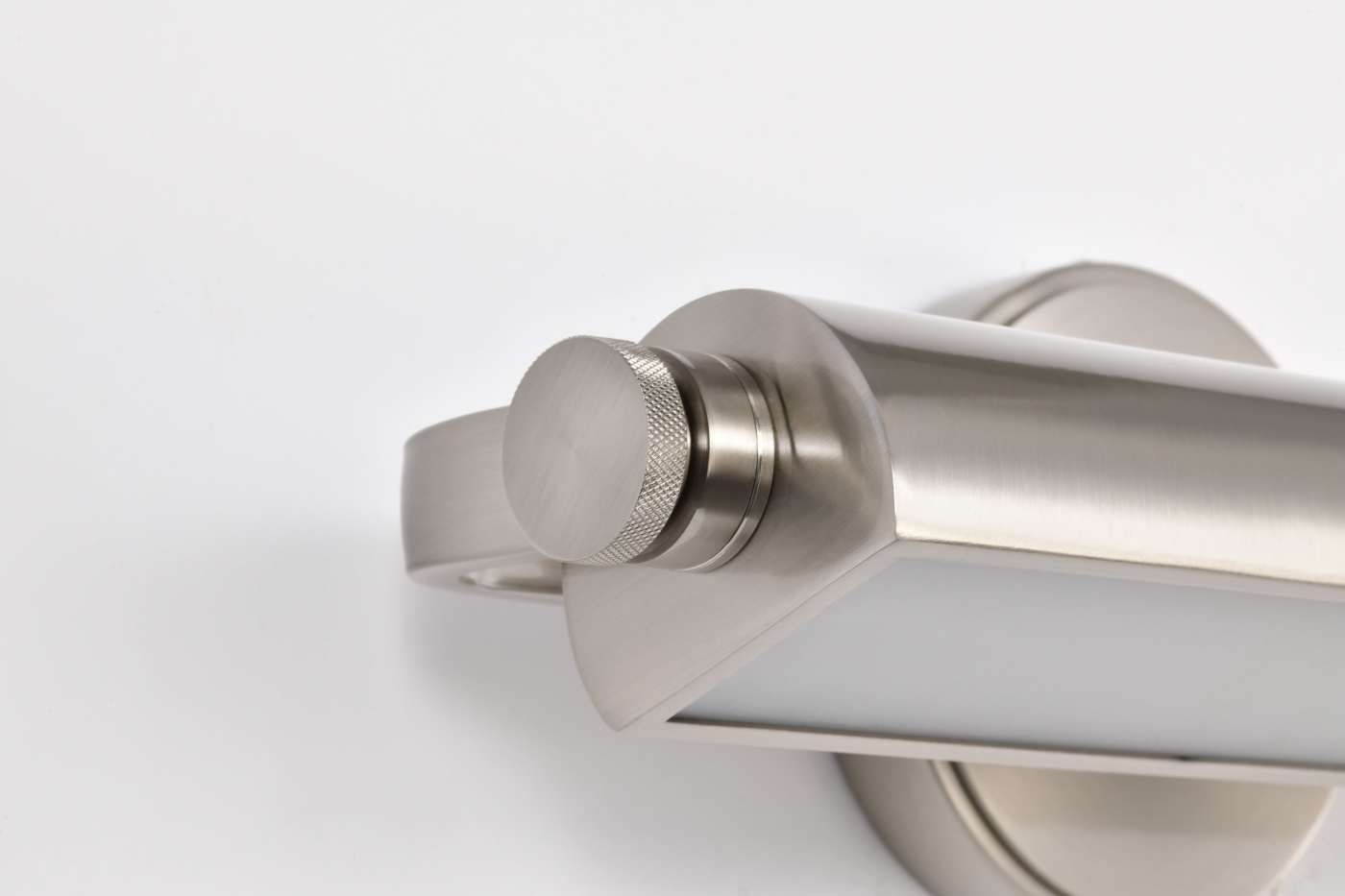 AUDEN 18" LED VANITY 3 CCT - 62-2351