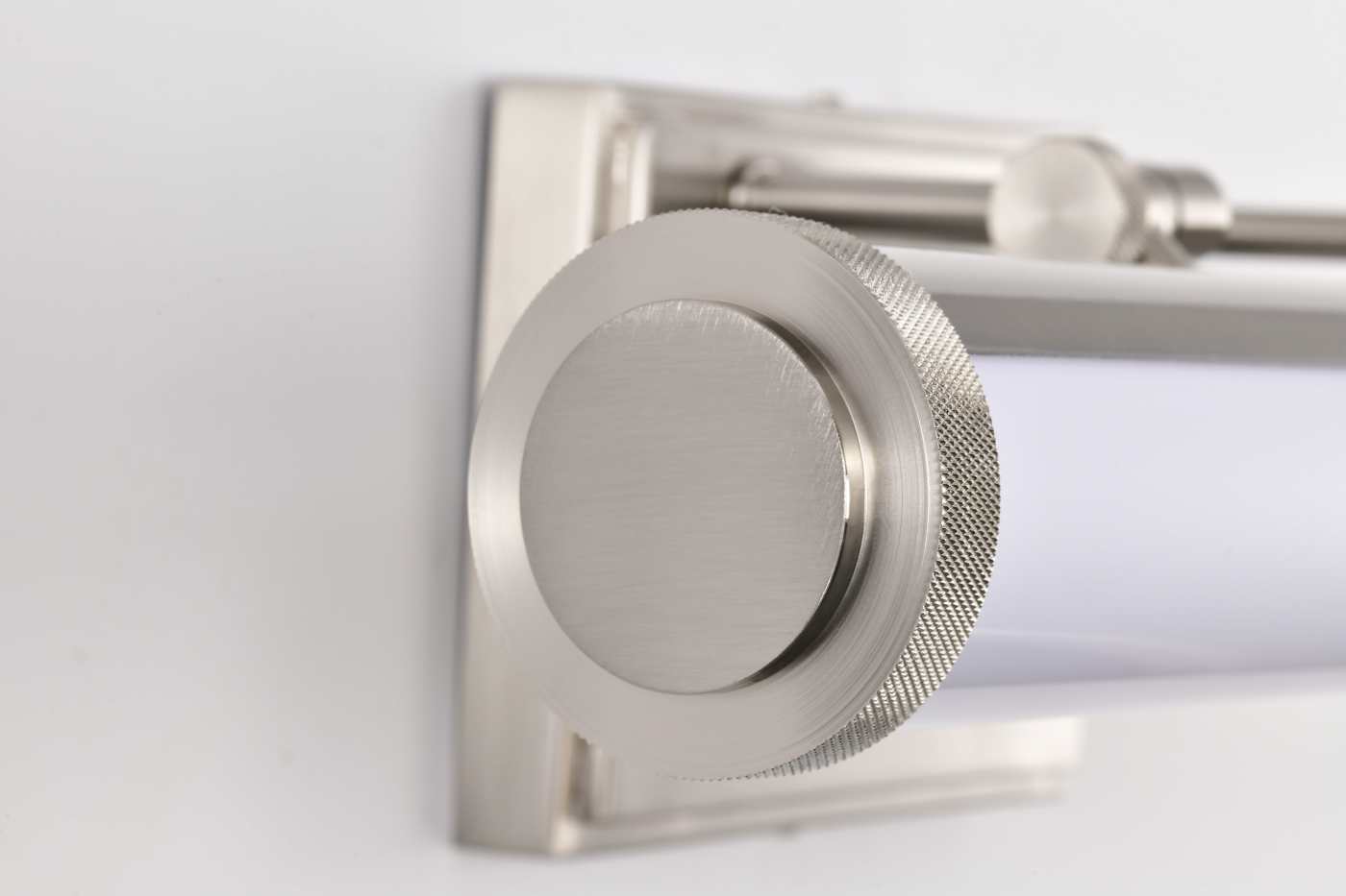 CORA 18" LED VANITY 3 CCT - 62-2366