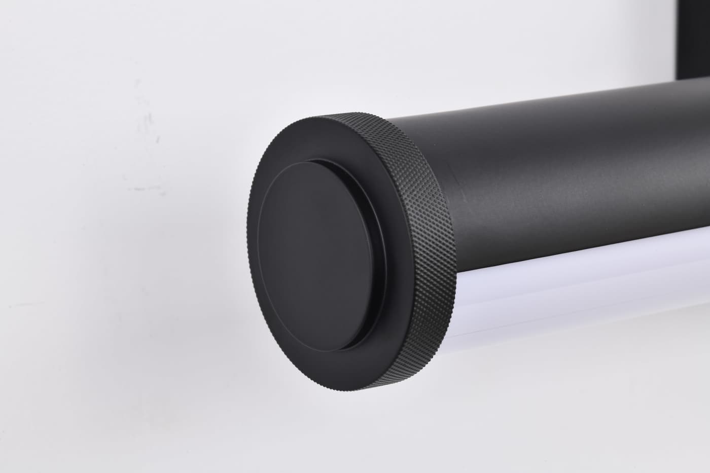 CORA 24" LED VANITY 3 CCT - 62-2370