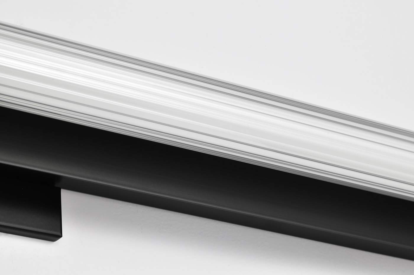 LARISSA 24" LED VANITY 3000K - 62-2385