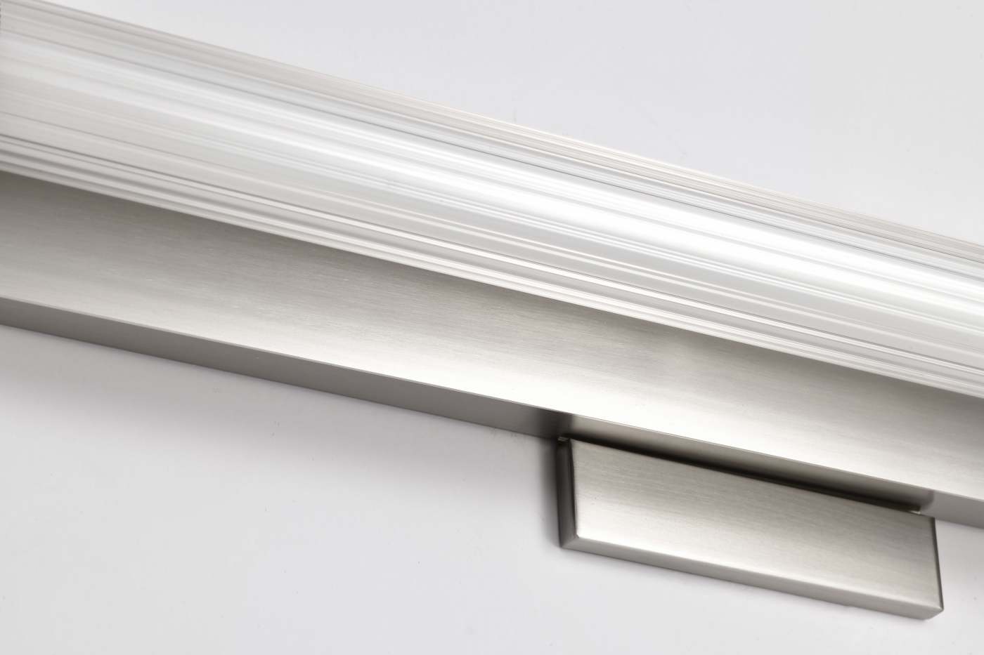 LARISSA 24" LED VANITY 3000K - 62-2386