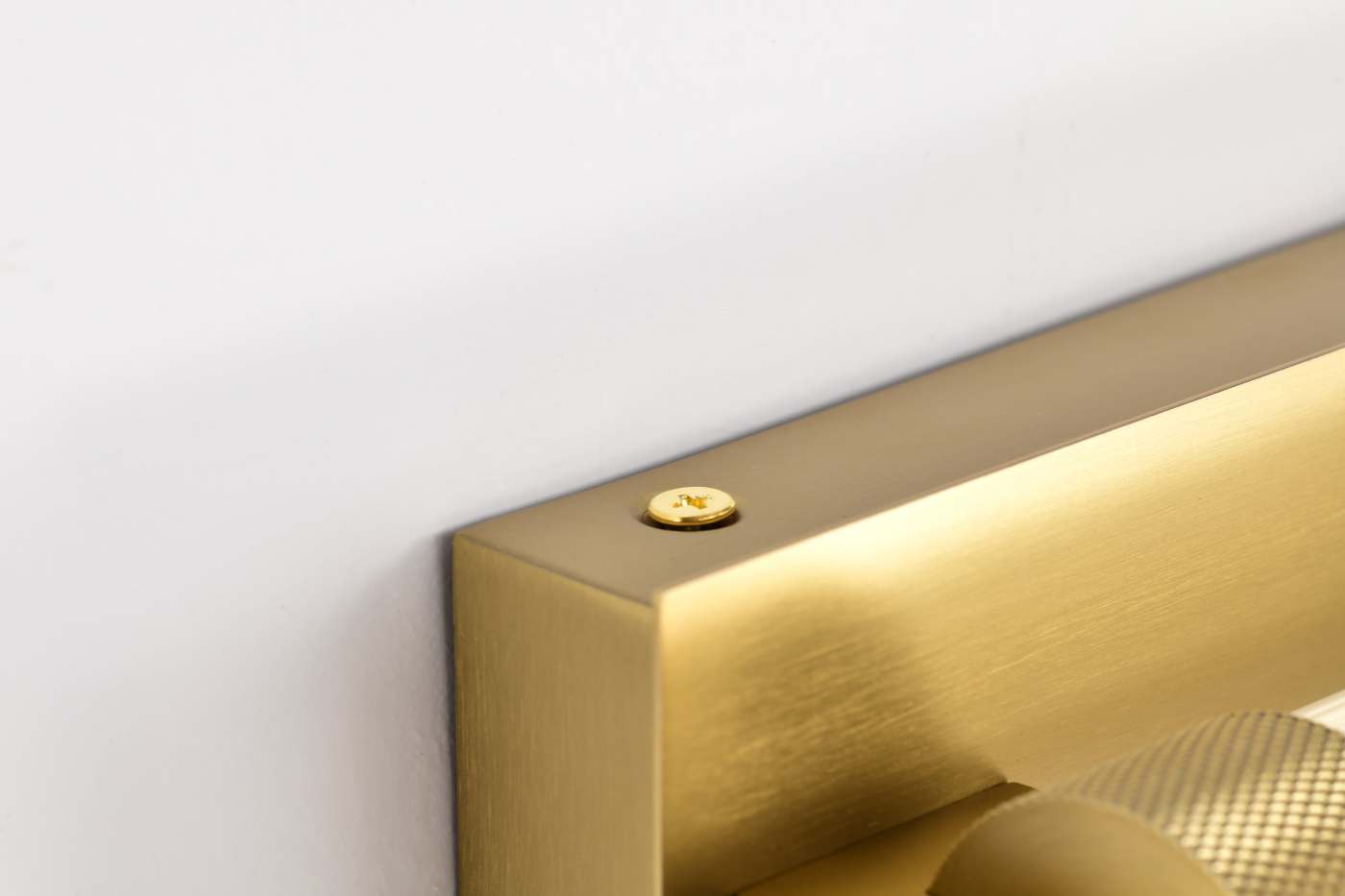 LARISSA 24" LED VANITY 3000K - 62-2387