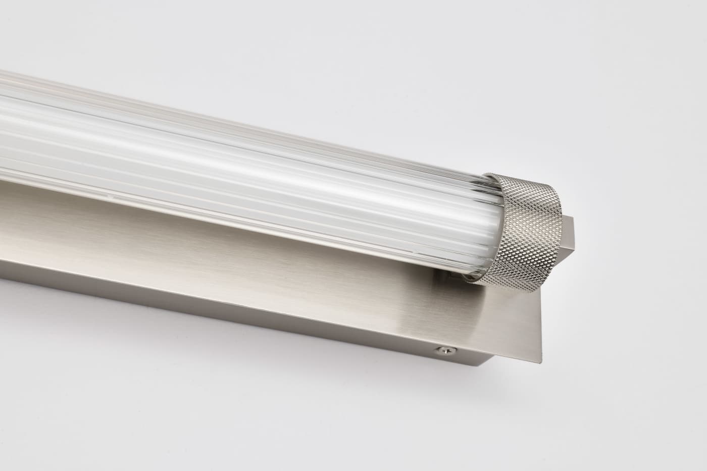 LARISSA 32" LED VANITY 3000K - 62-2391