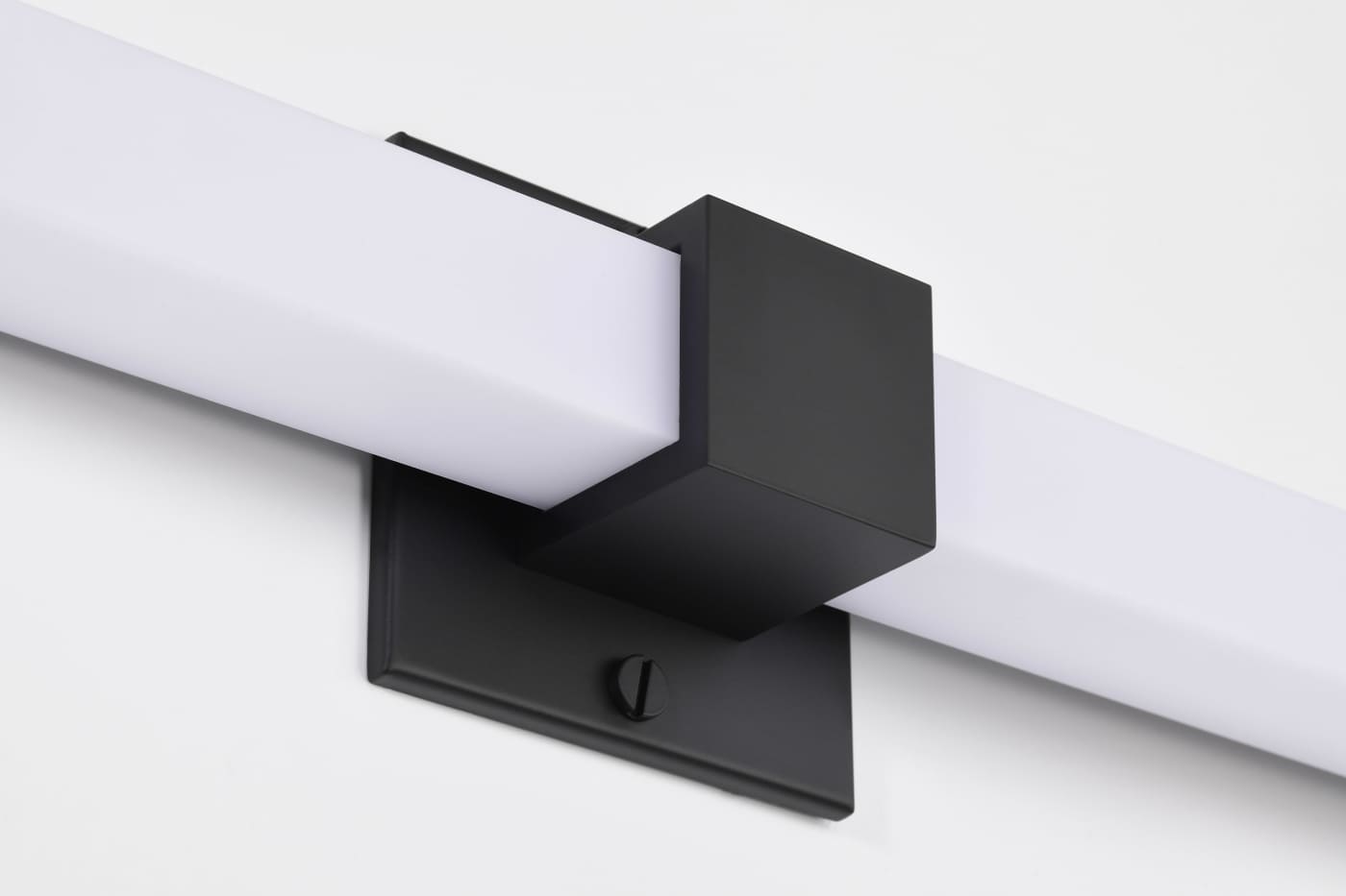 BRIGHTWYN 24" LED VANITY - 62-2621