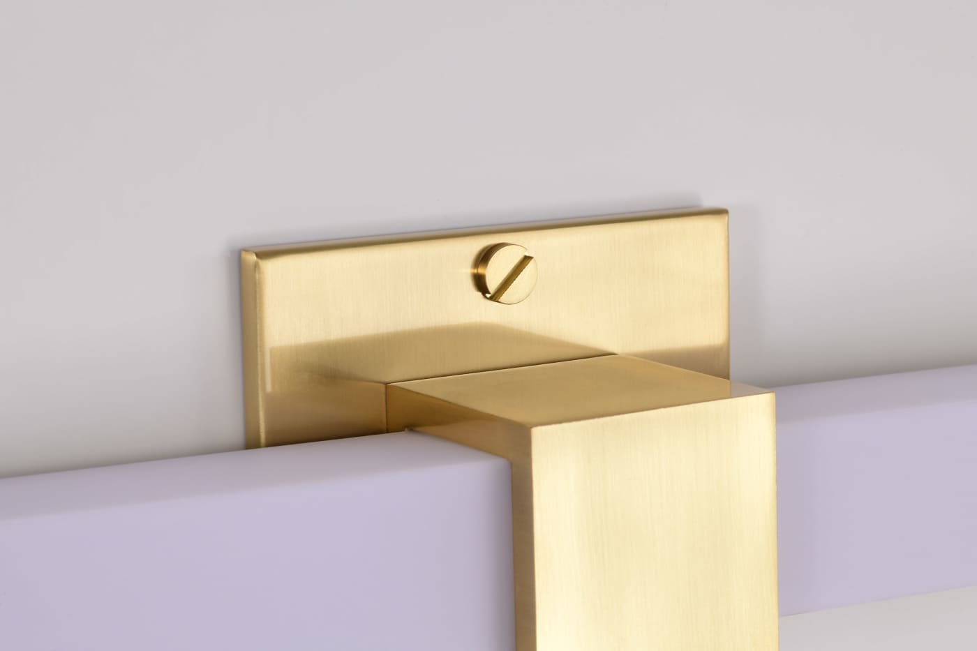 BRIGHTWYN 16" LED VANITY - 62-2630