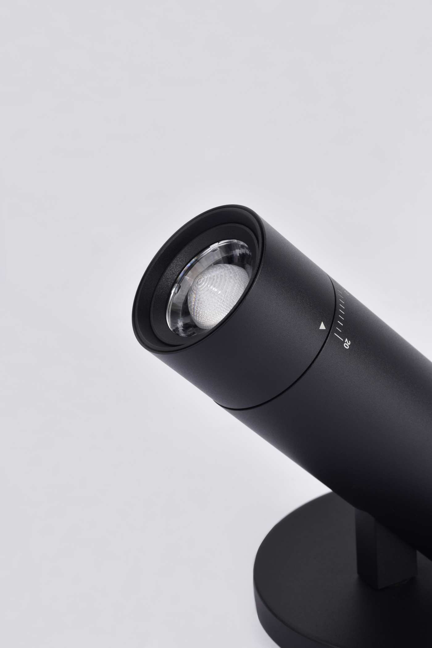 10W BEAM ADJ MONOPOINT BLK - 62-3502
