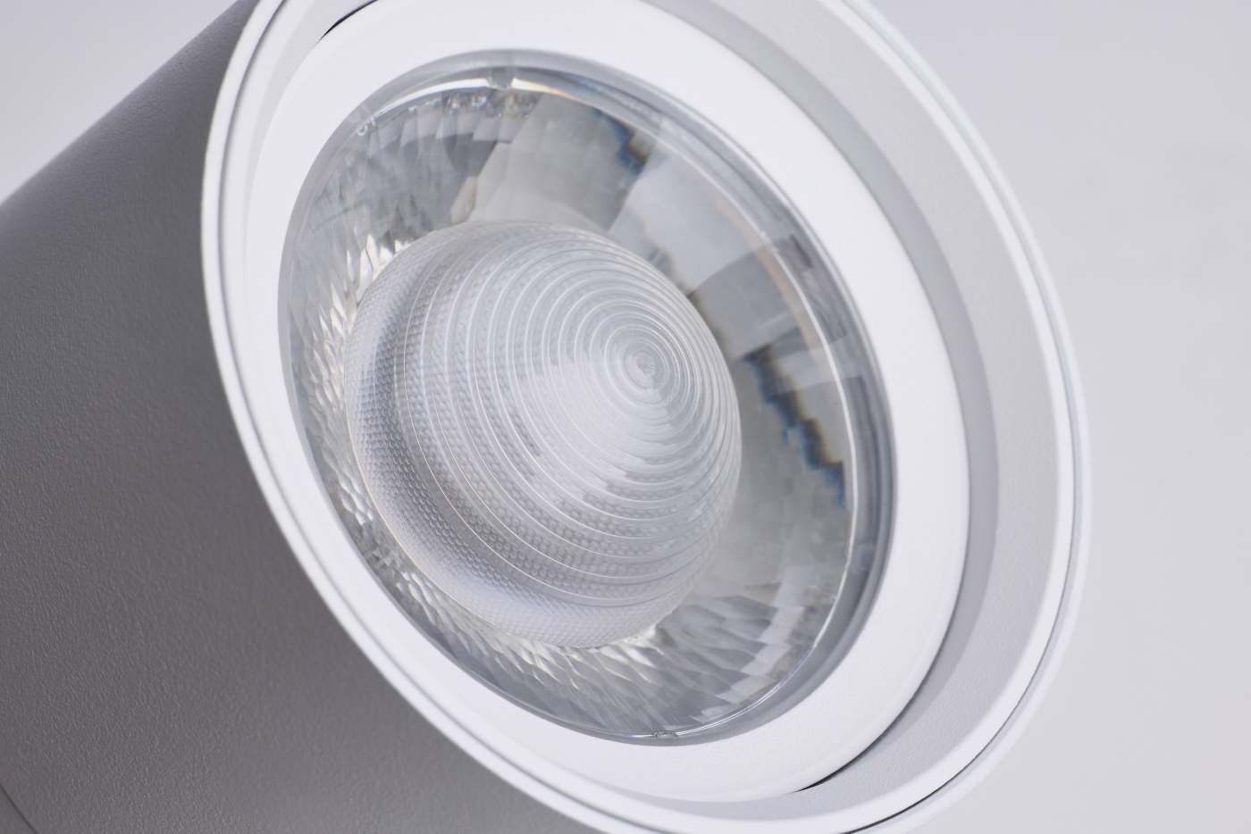 30W BEAM ADJ MONOPOINT WHT - 62-3505