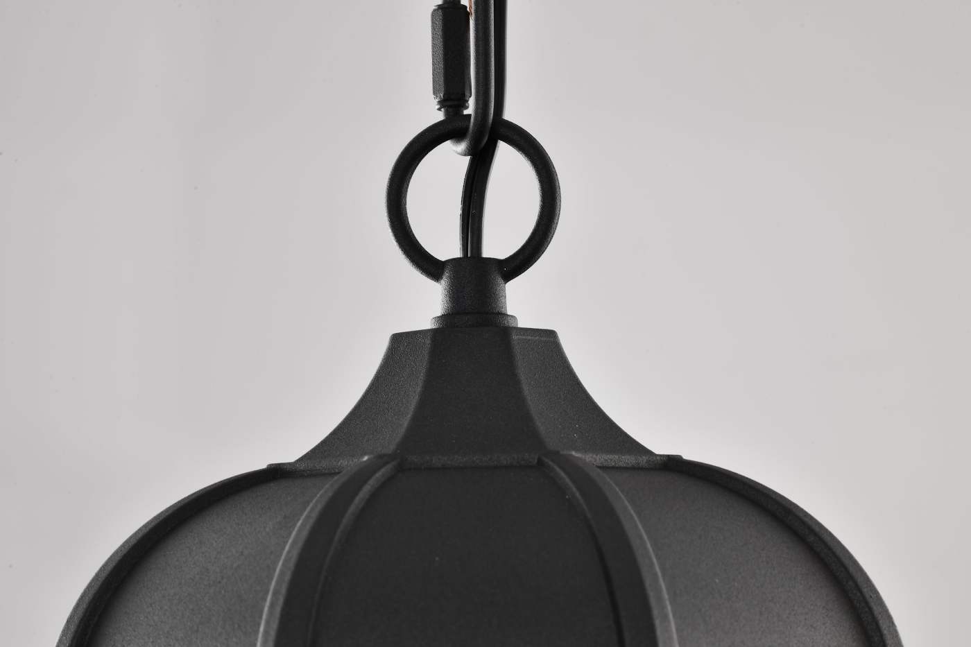 EAST RIVER 1LT OUTDOOR HANGING - 62-5944