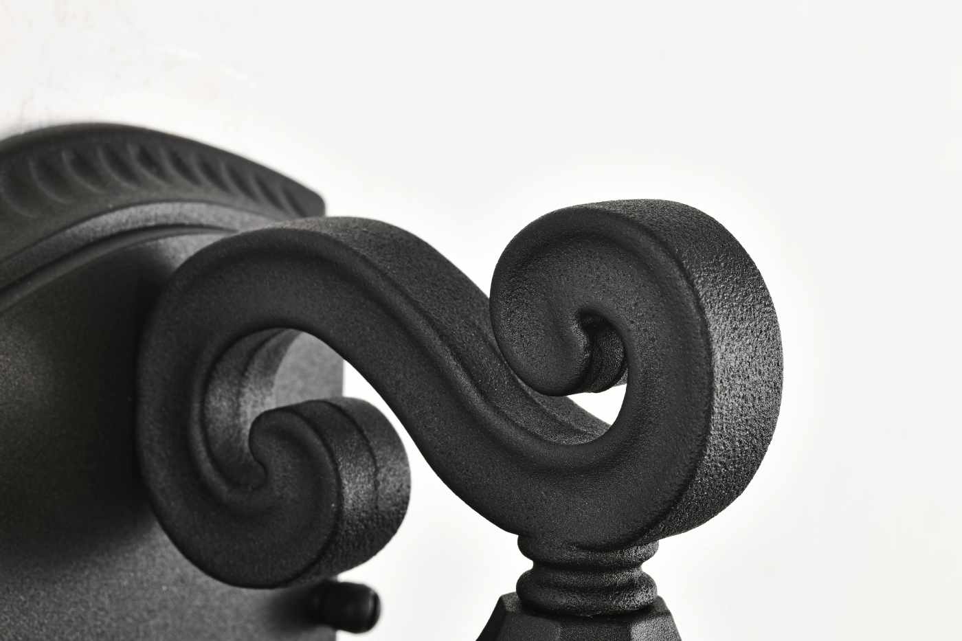 EAST RIVER 1LT OUTDOOR SM WALL - 62-5945