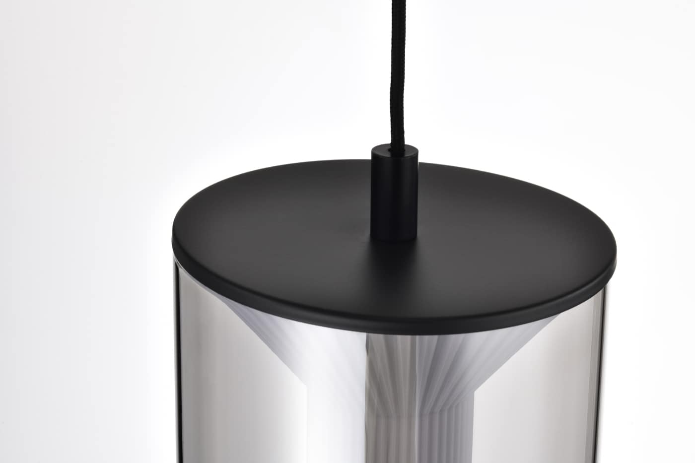 SILHOUETTE LRG PENDANT - 62-8022