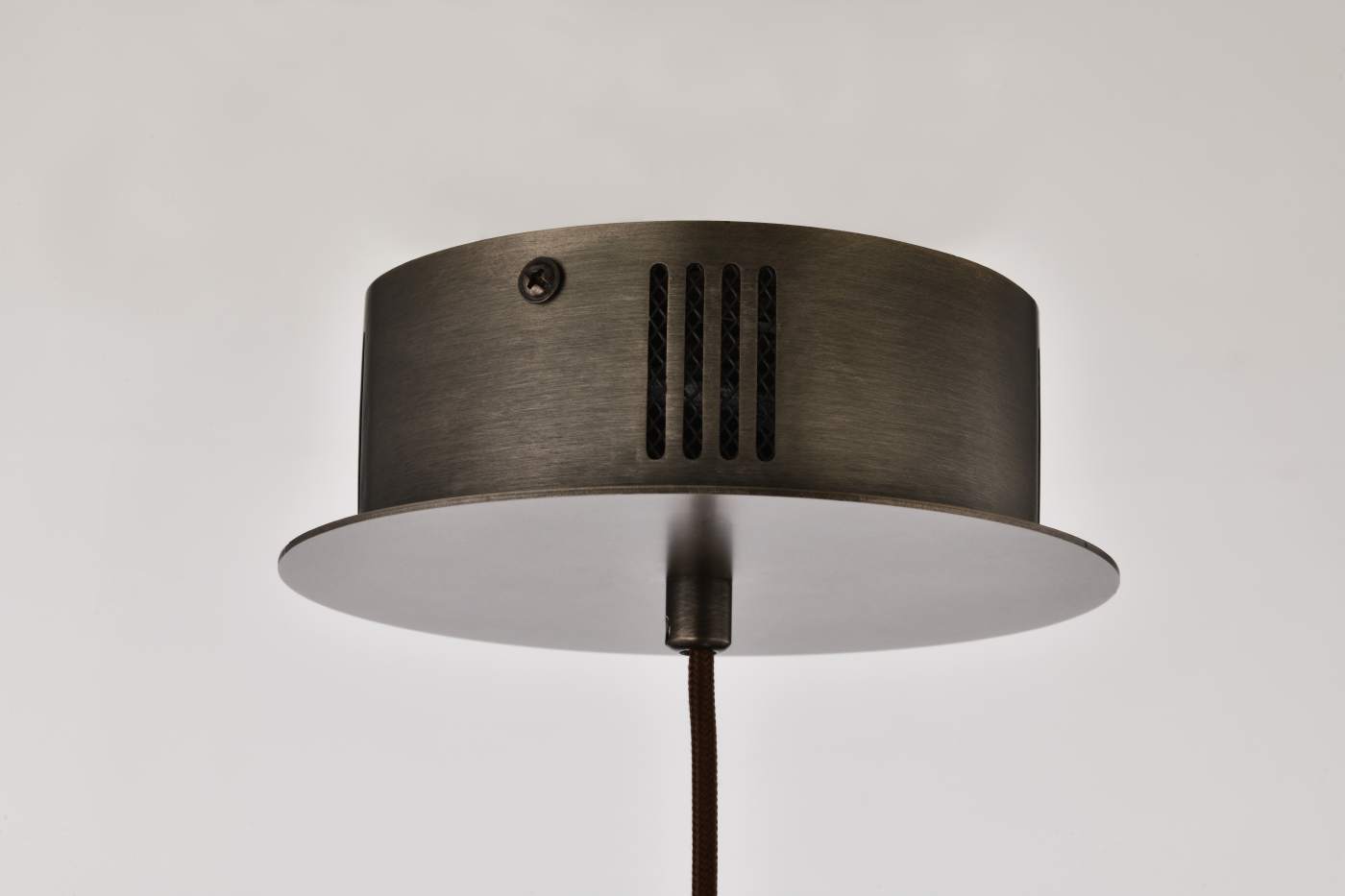 SILHOUETTE MED PENDANT - 62-8025