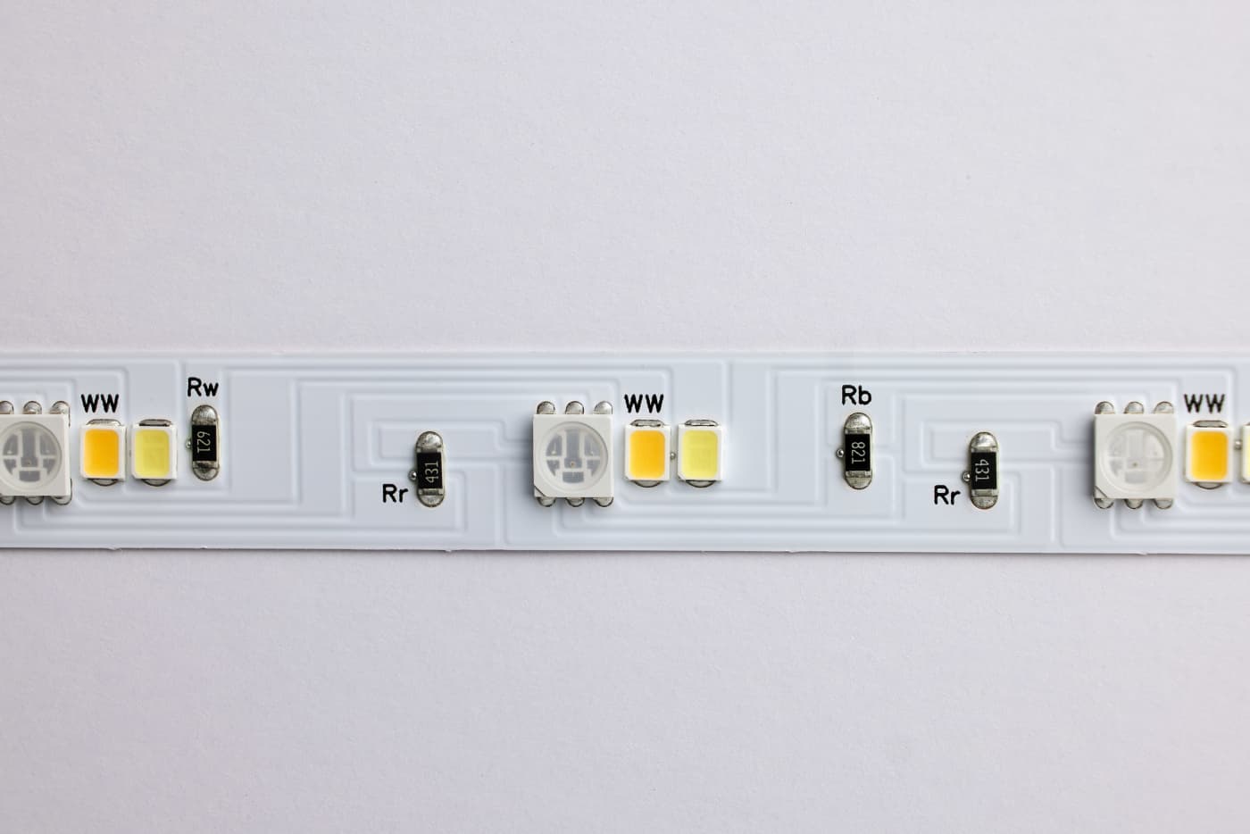 TAPE/RGBTW/IP20/PLUG/16' - 64-110