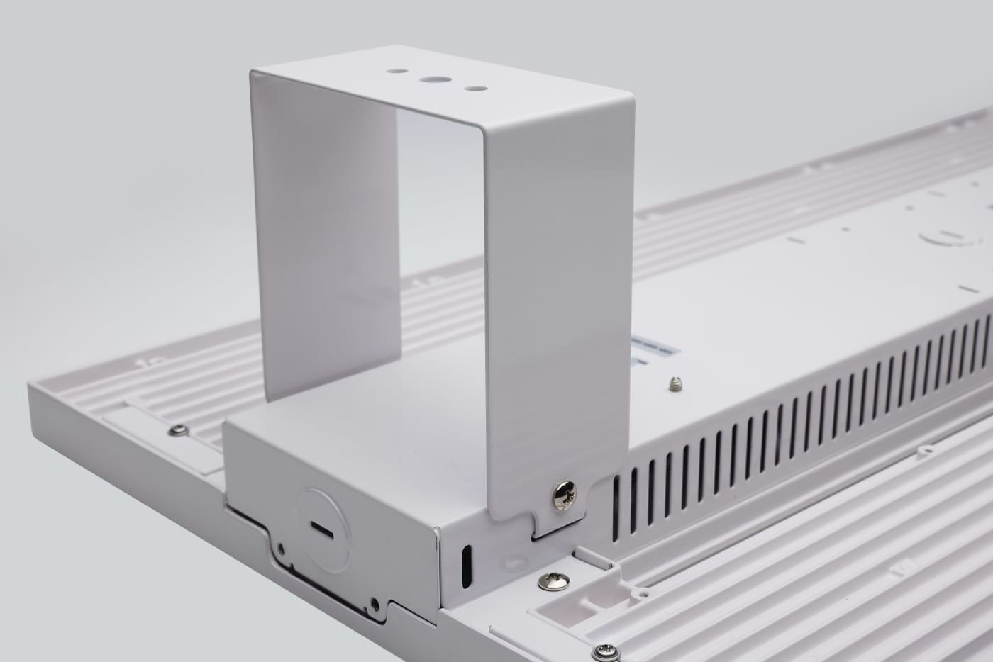 SURFACE MOUNT KIT LED HIGH BAY - 65-1015