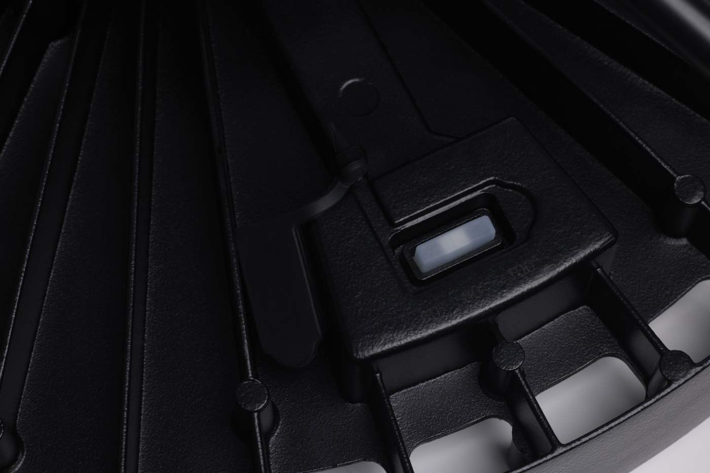 LED SELECTABLE HIGH BAY BLACK - 65-1520