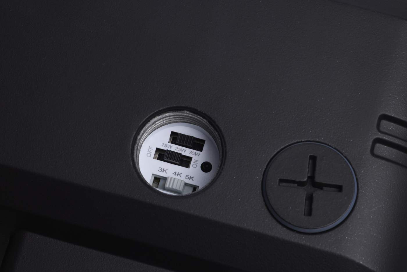 LED FLOOD LIGHT BRONZE FINISH - 65-1540