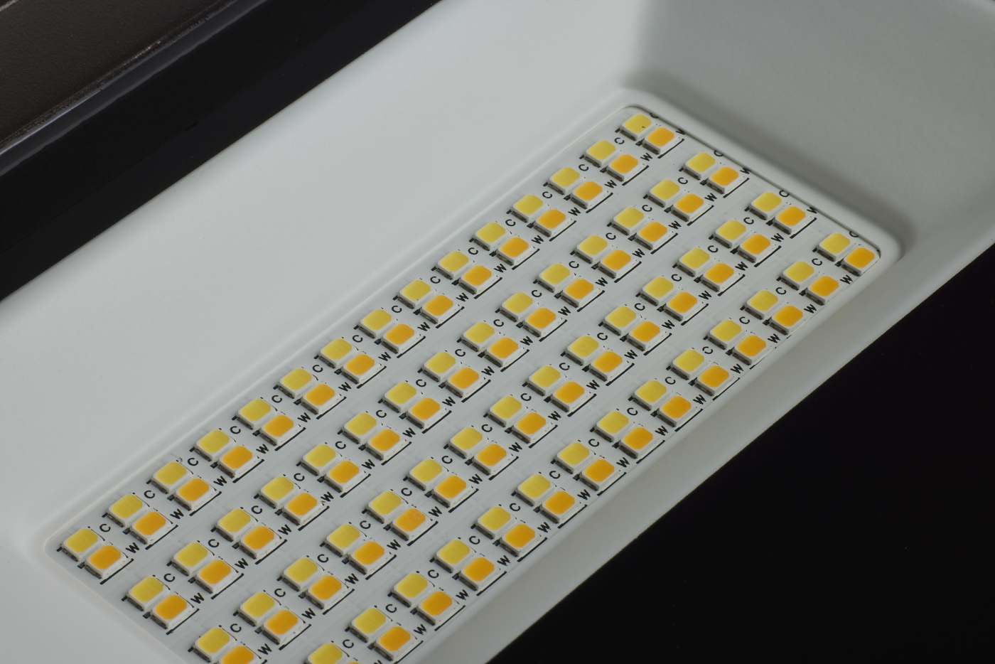 LED WATT/CCT SELECTABLE FLOOD - 65-541