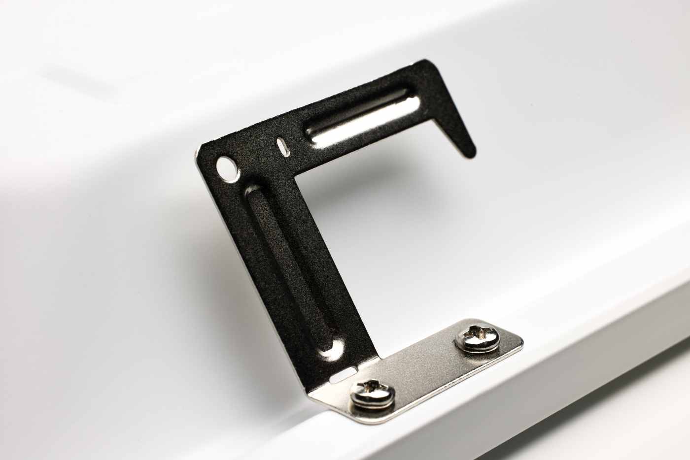 2X2 LED BACKLIT FLAT PANEL - 65-571R1