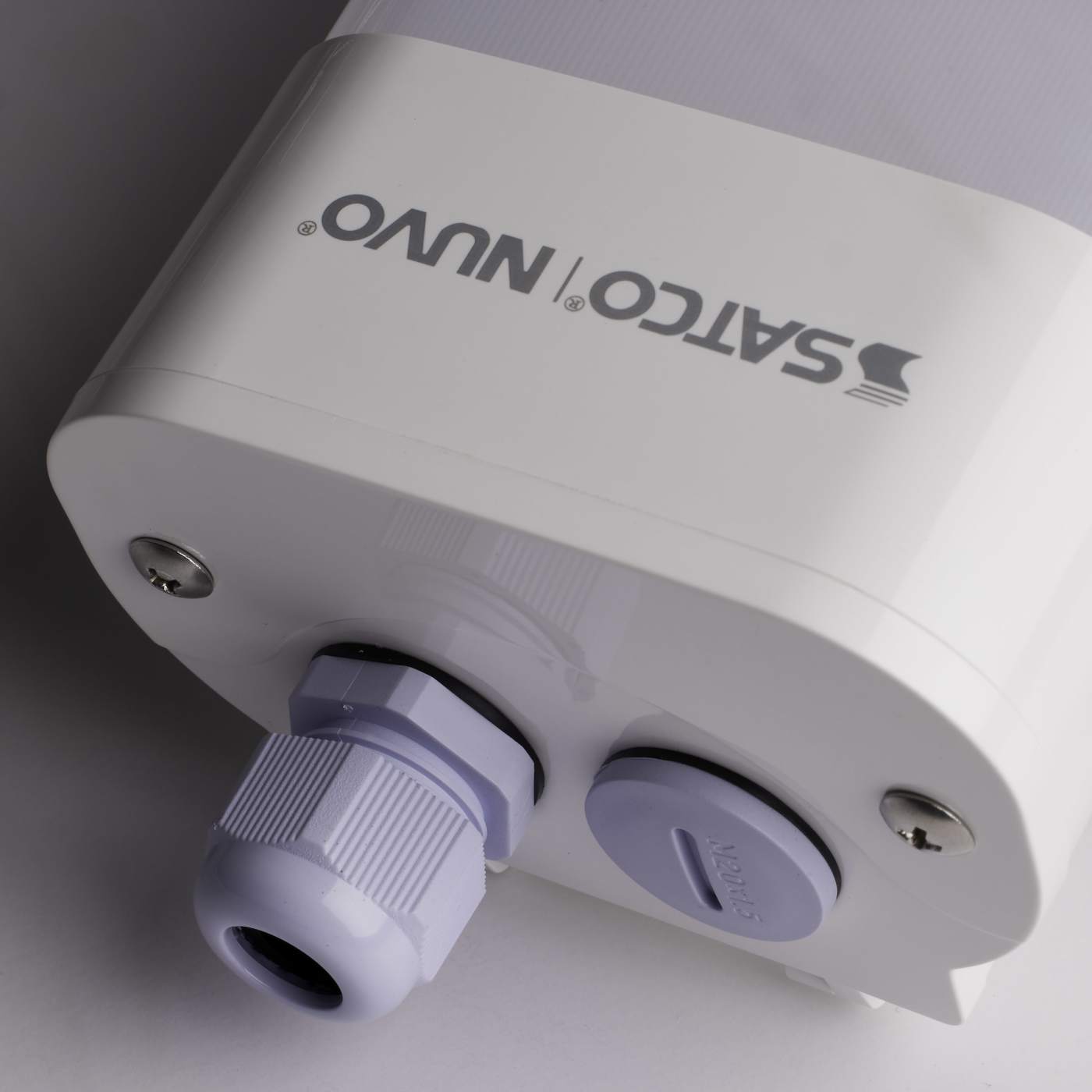 4' LED TRI-PROOF LINEAR - 65-831R1