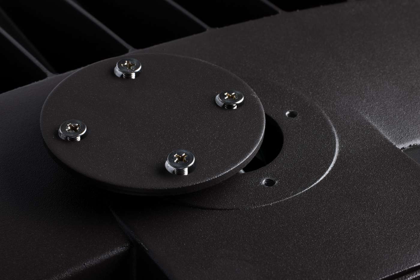 100W LED AREA LIGHT TYPE III - 65-850