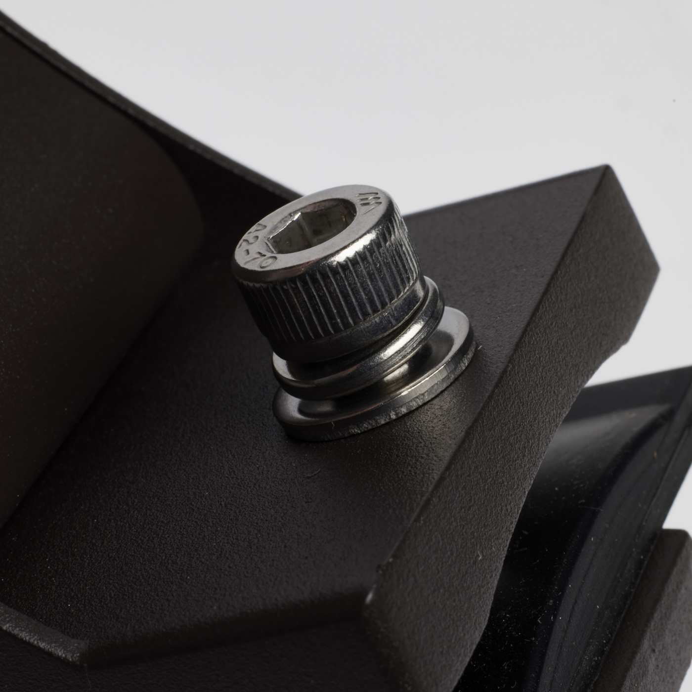 AREA LIGHT UNIVERSAL MOUNT - 65-870