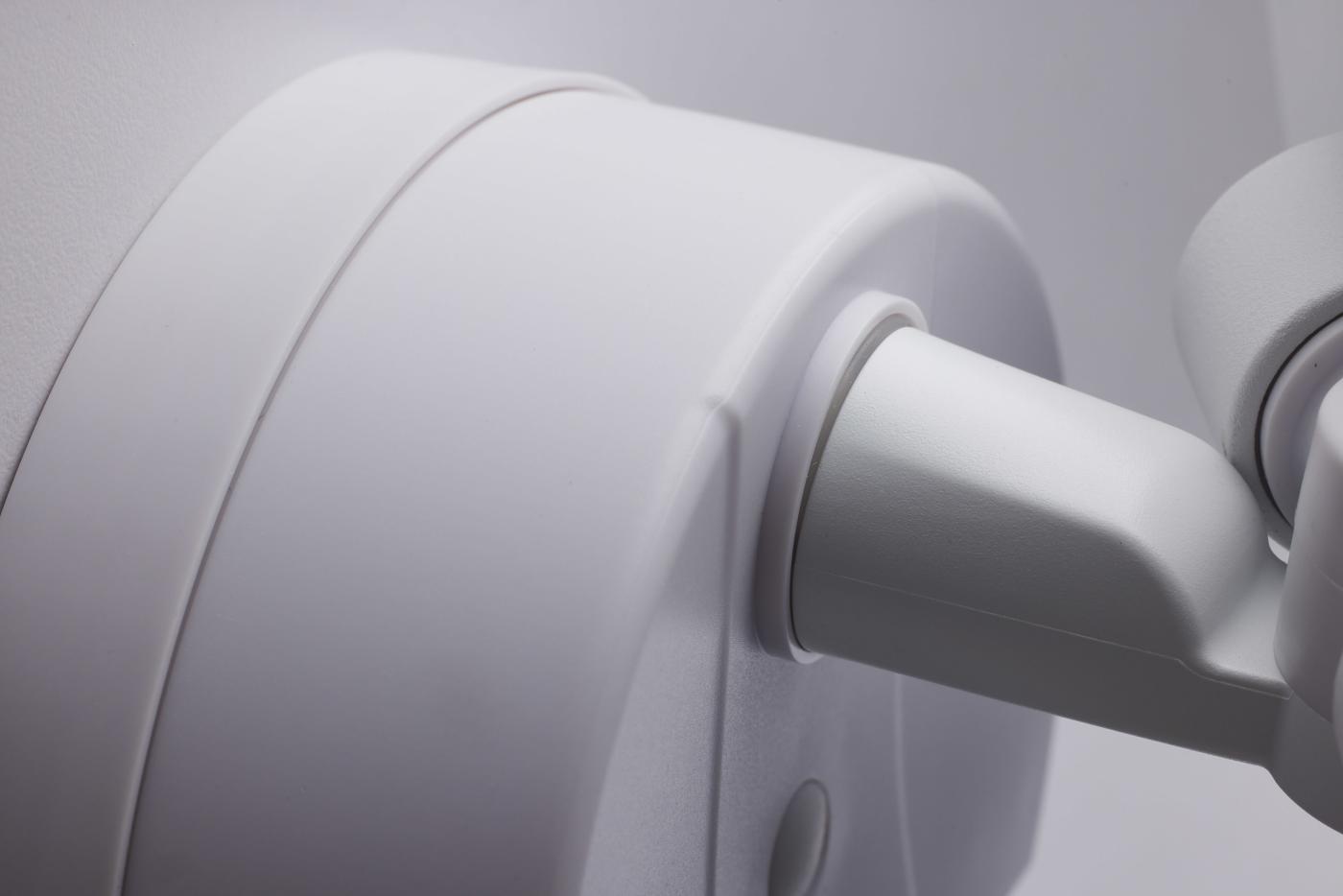 RECT SEC LGT W/ CAM-WHITE - 65-920