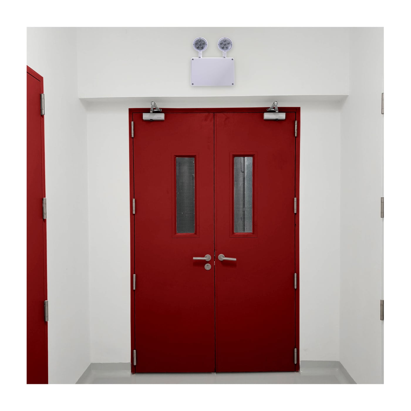 EM LIGHT-CAN-WET - 67-580