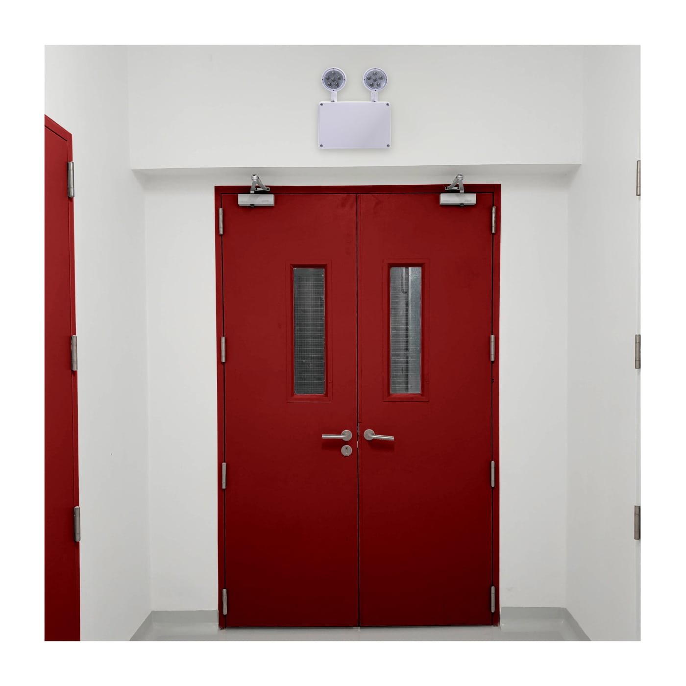 EM LIGHT-CAN-WET LT - 67-581