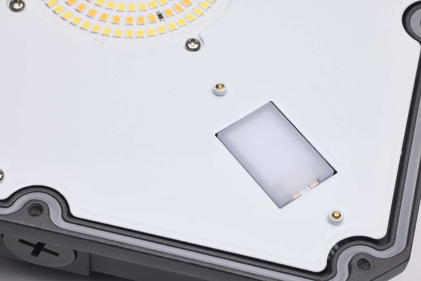 DOMINO 8.5" CANOPY LIGHT SQ - 68-171