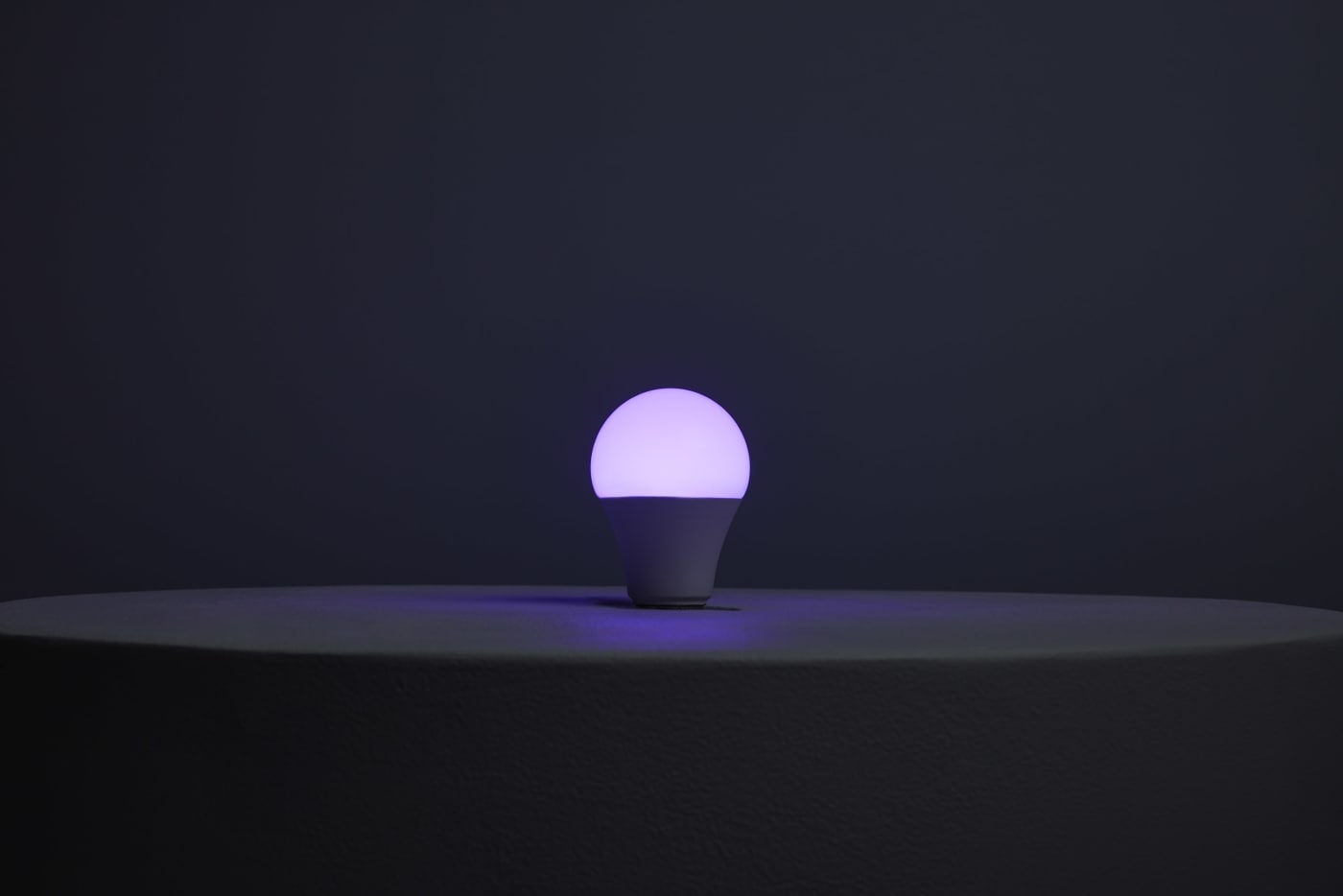 A19/10W/LED/RGBTW/SF - S11100