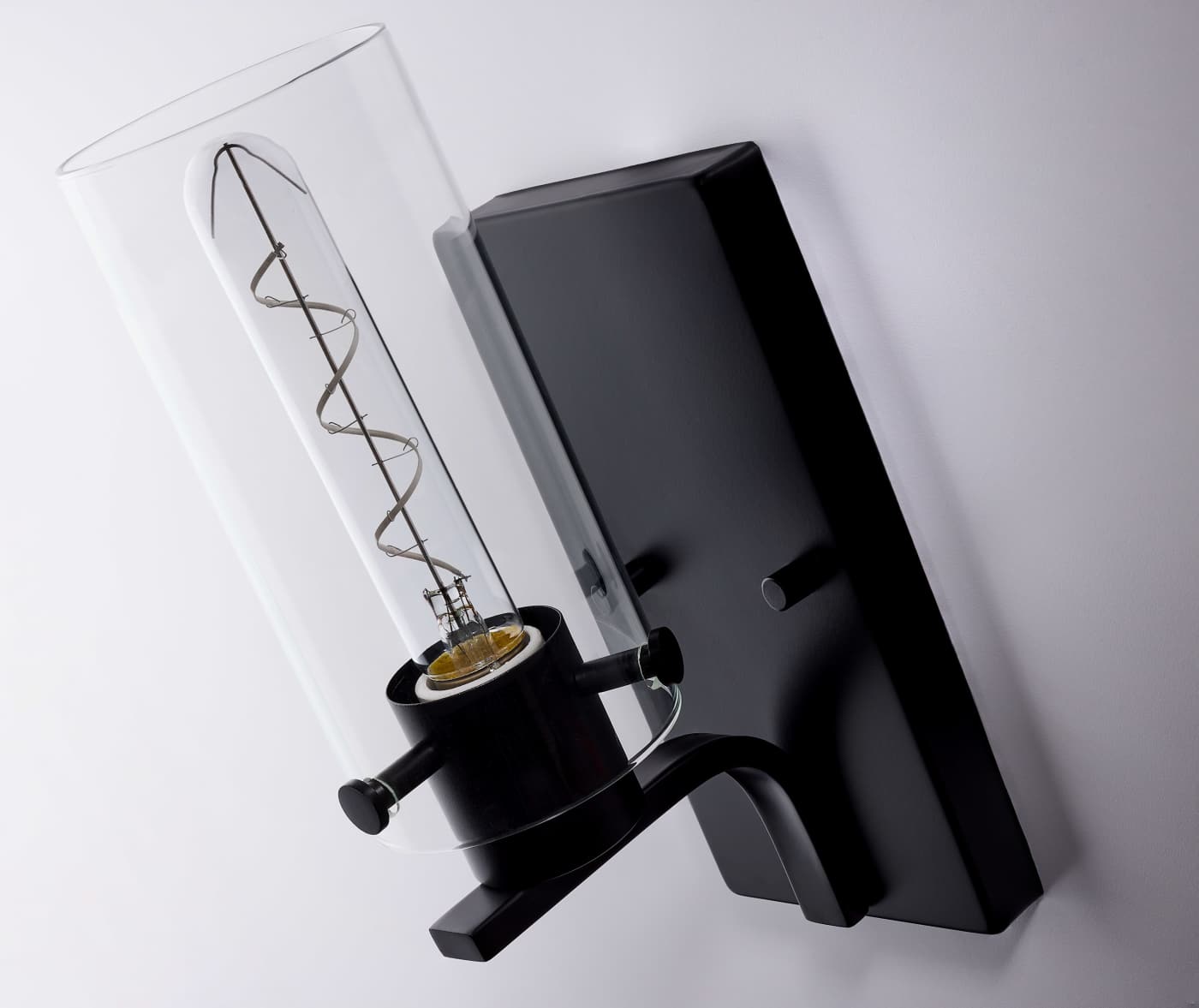 6T9/CL/LED-GF/COIL/930/E26 - S11532