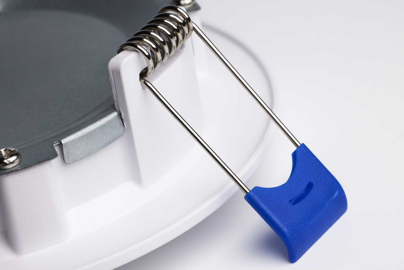 9WLED/DW/4/RGBTW/RND/RD/WH - S11564